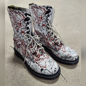 Dr. Martens